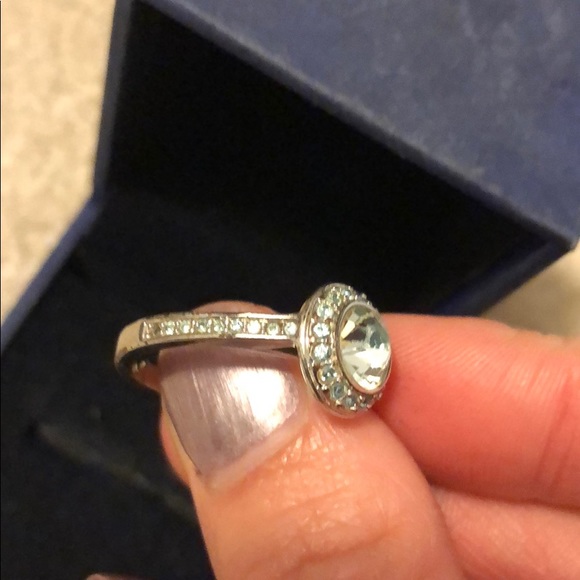 Swarovski Ring EUC Blue Crystal Original Box - Picture 7 of 8